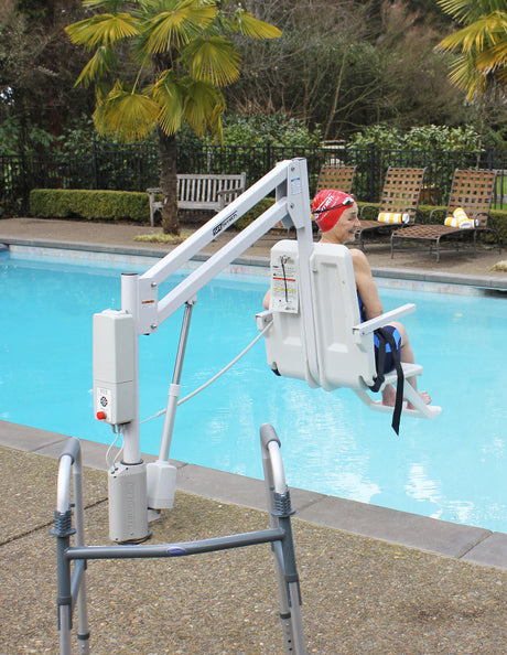 S.R. Smith AXS2 Pool Lift without Anchor